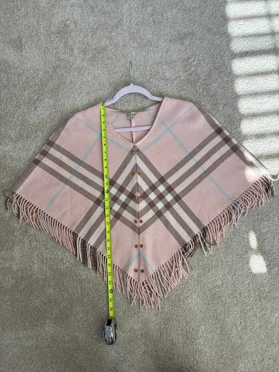 Burberry Pink Poncho - Picture 7 of 13